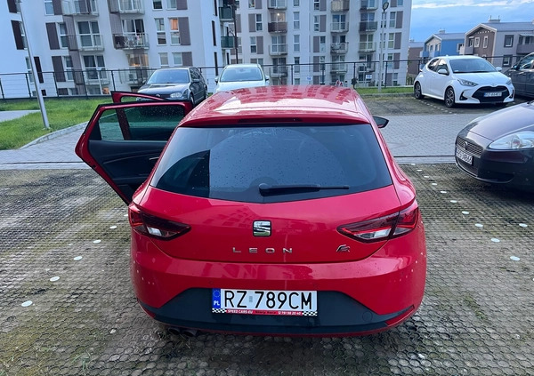 Seat Leon cena 48000 przebieg: 114720, rok produkcji 2014 z Rzeszów małe 172